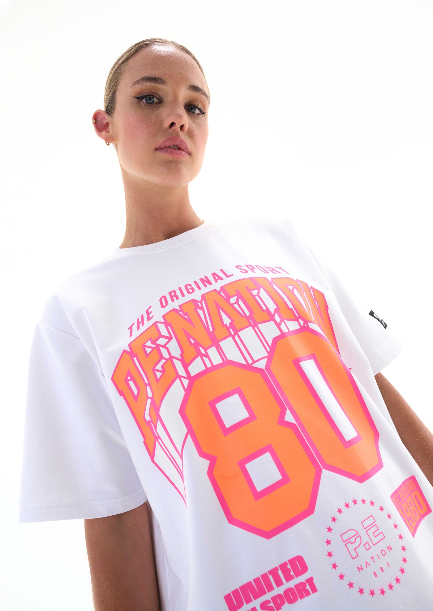DEFENDING ZONE TEE IN OPTIC WHITE