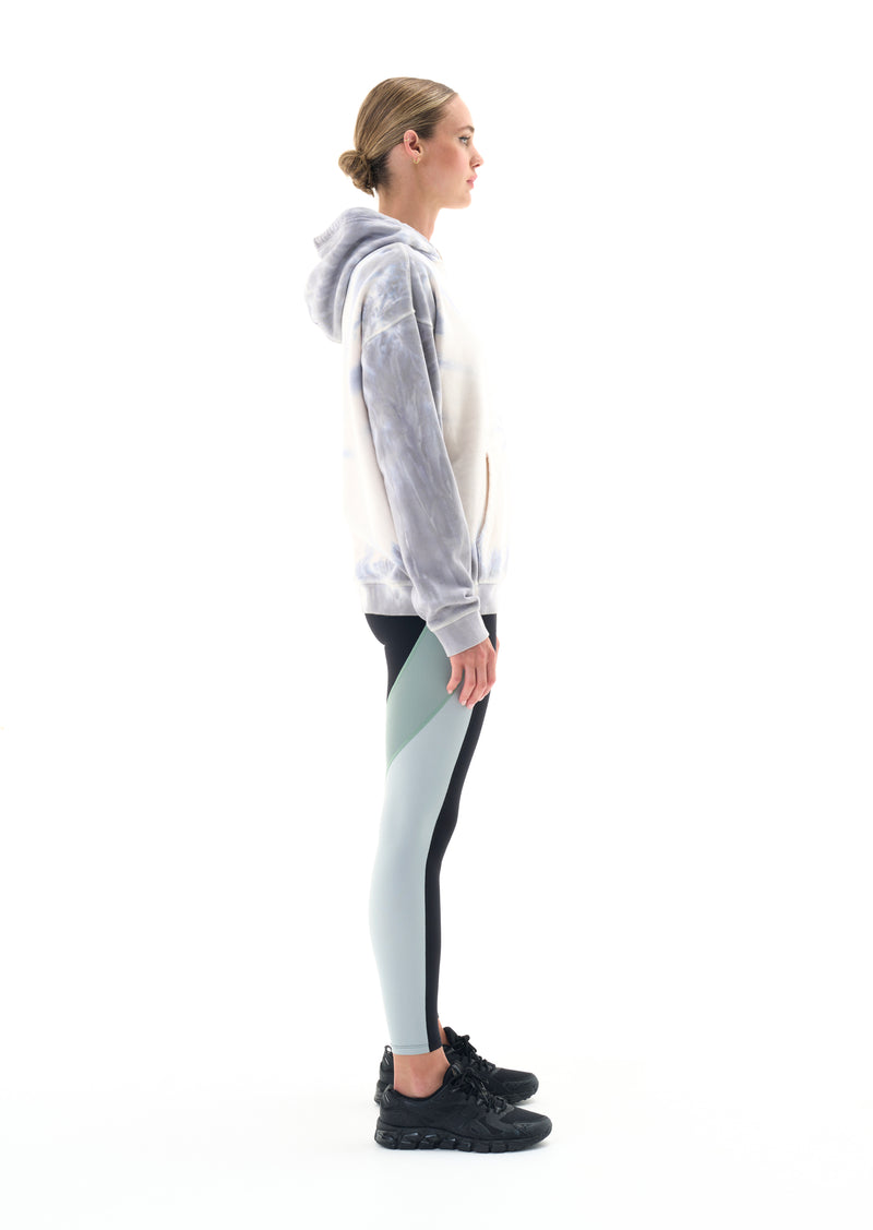 ENTITY HOODIE IN HIGH RISE