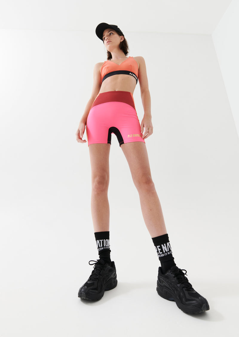 FLYAWAY SHORT IN KNOCKOUT PINK