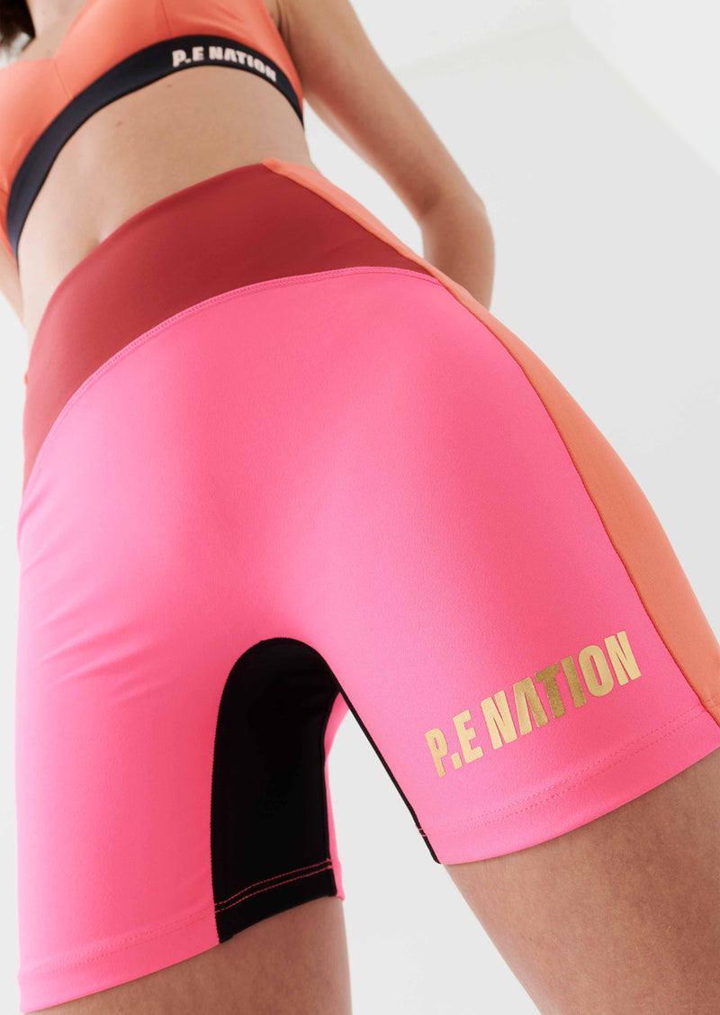 FLYAWAY SHORT IN KNOCKOUT PINK