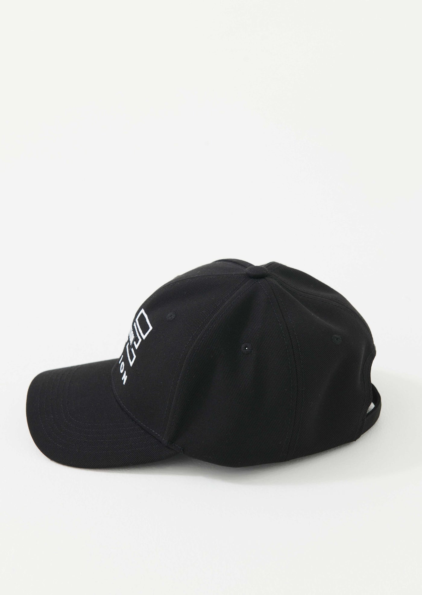 FRONTSIDE CAP IN BLACK