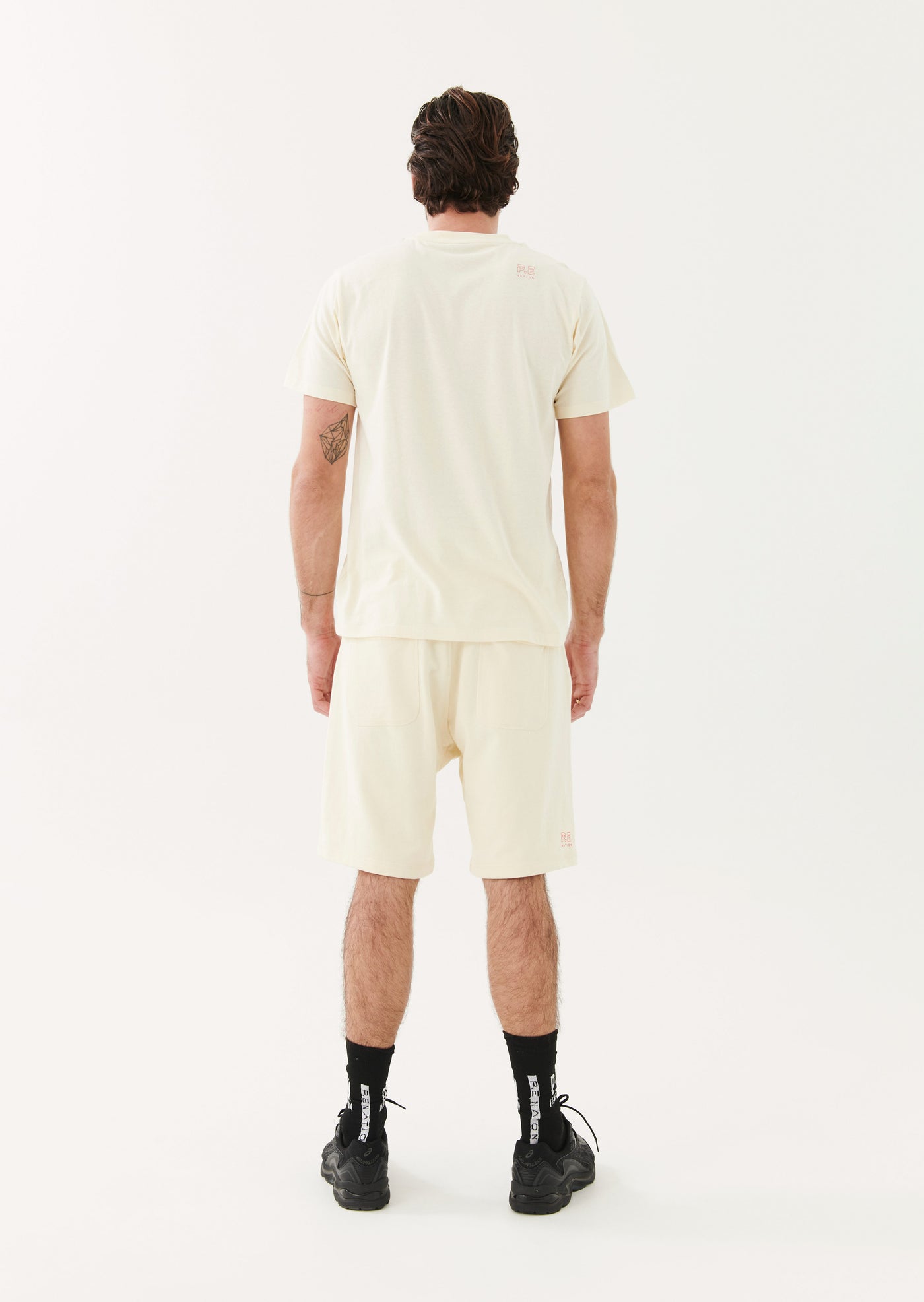 CUTBACK SHORT IN WHITE