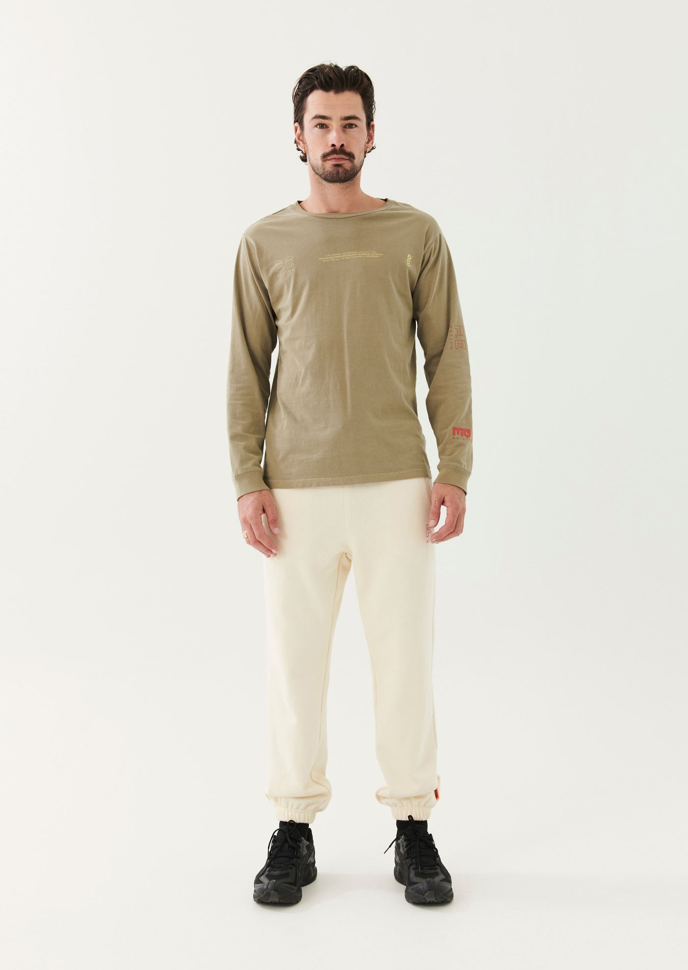 CUTBACK TRACKPANT IN WHITE