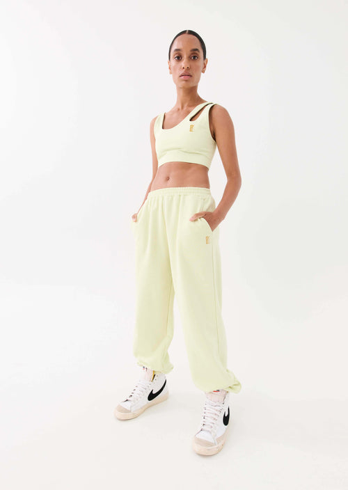 ALL AROUND TRACKPANT IN MAJESTIC LIME