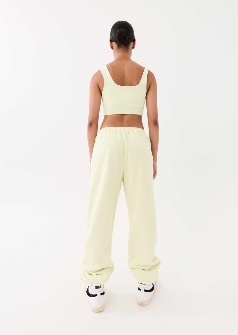 ALL AROUND TRACKPANT IN MAJESTIC LIME
