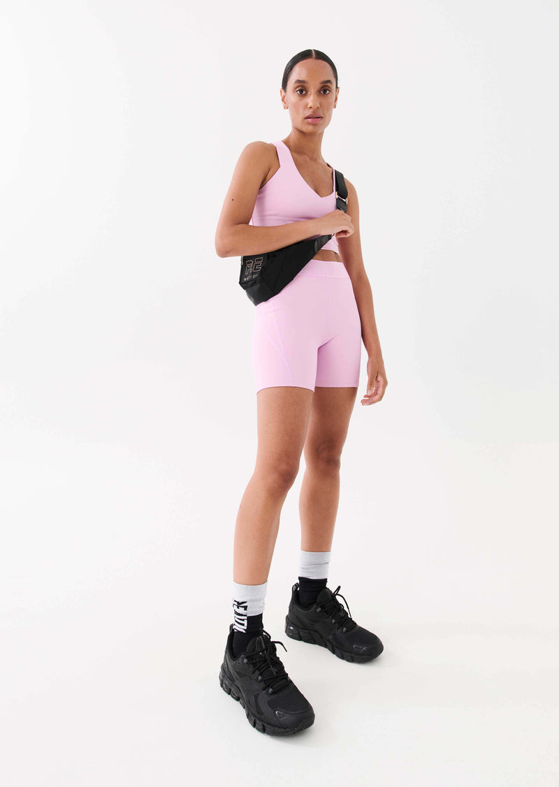 BACKCHECK SHORT IN PINK LAVENDAR