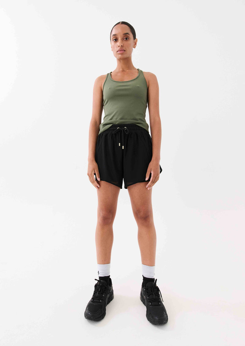 RESET SHORT IN BLACK