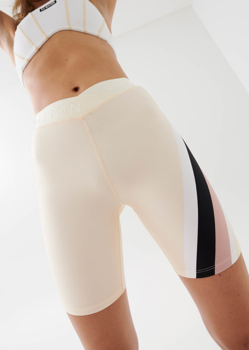 BALLER SHORT IN WINTER WHITE
