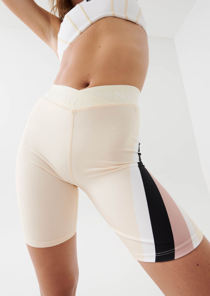 BALLER SHORT IN WINTER WHITE