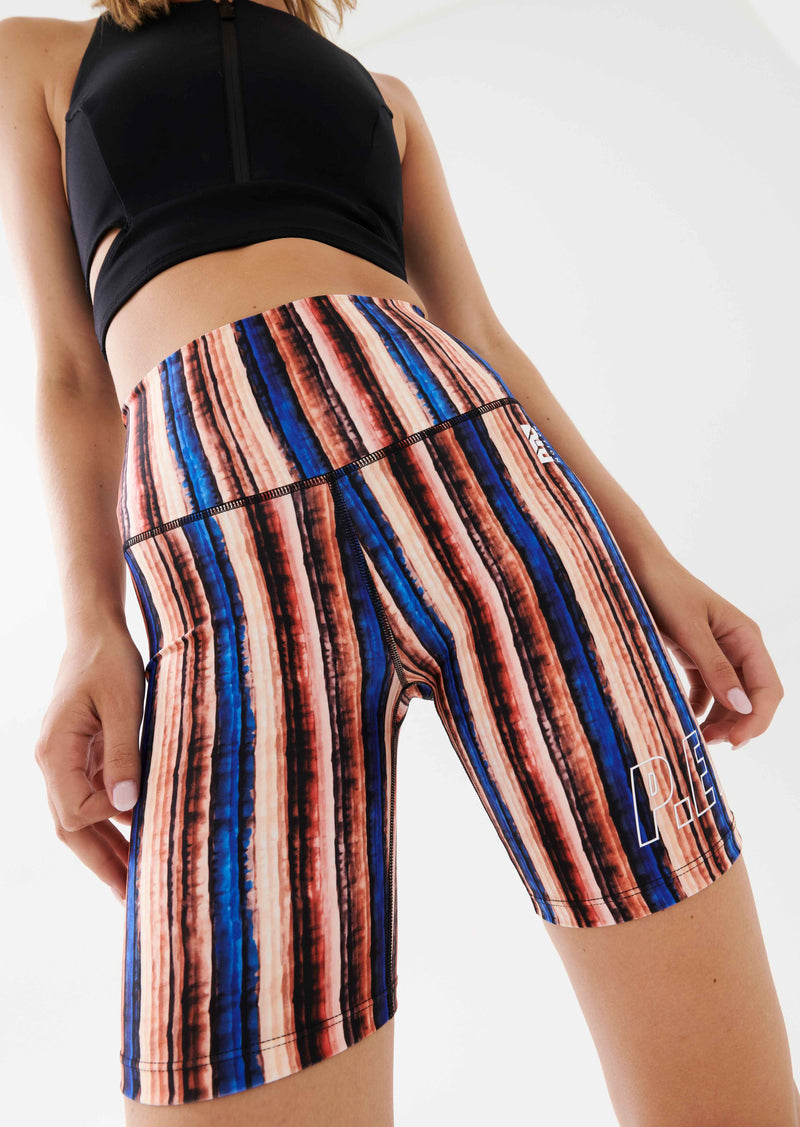 WAVELENGTH SHORT IN STRIPE PRINT