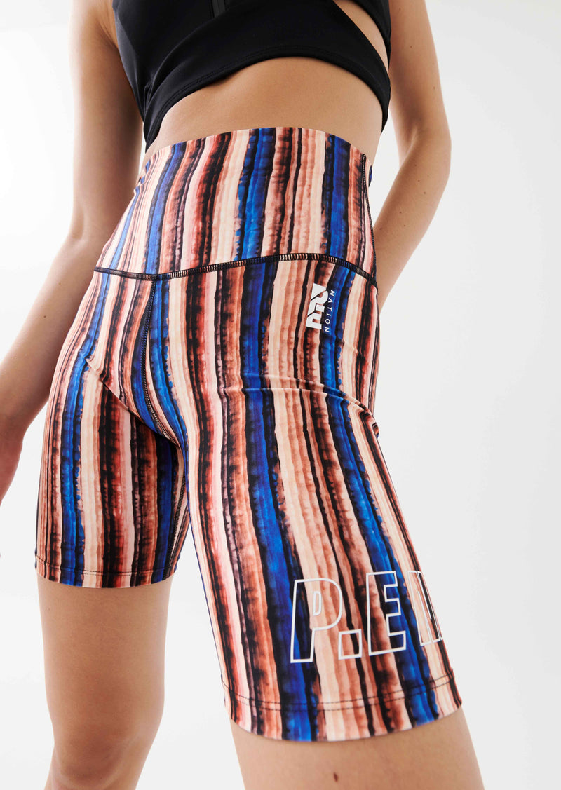 WAVELENGTH SHORT IN STRIPE PRINT