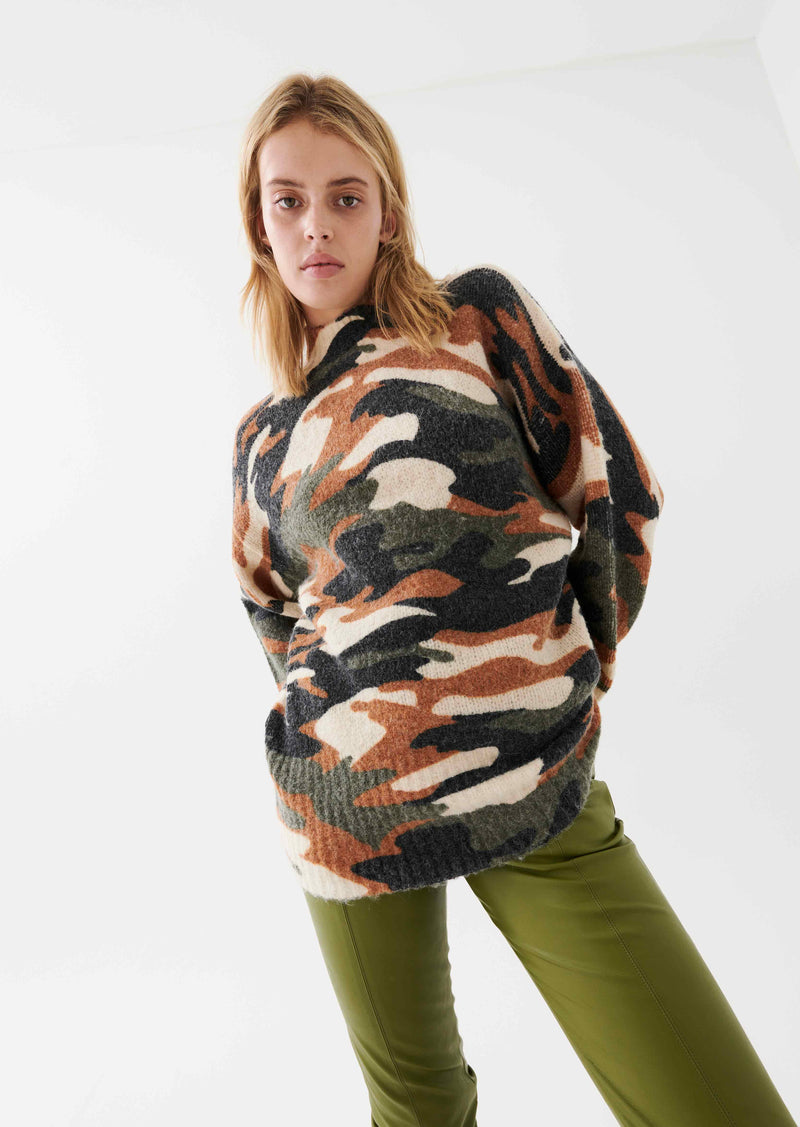 PRECINCT KNIT IN CAMO PRINT