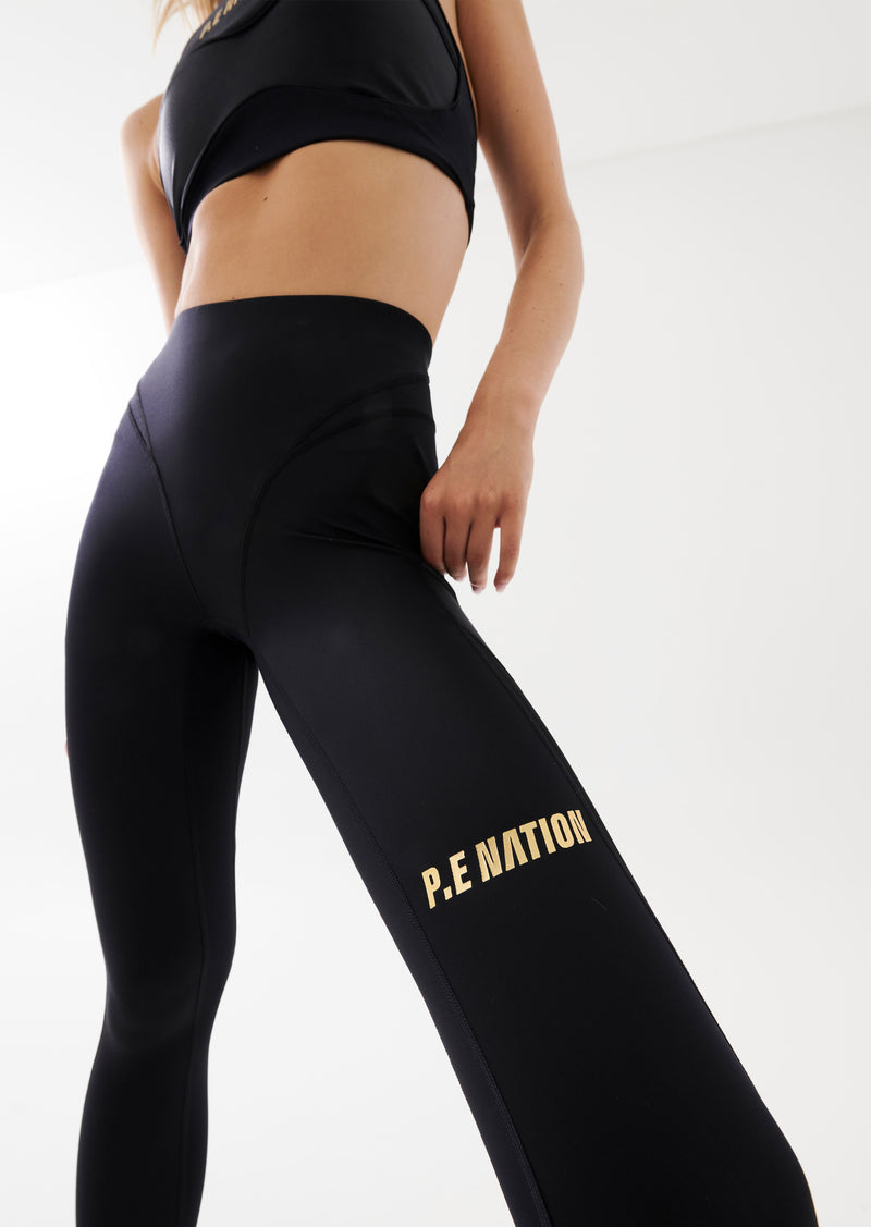 IMMERSIVE LEGGING IN BLACK