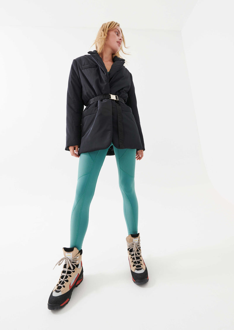 BACK STOP JACKET IN BLACK