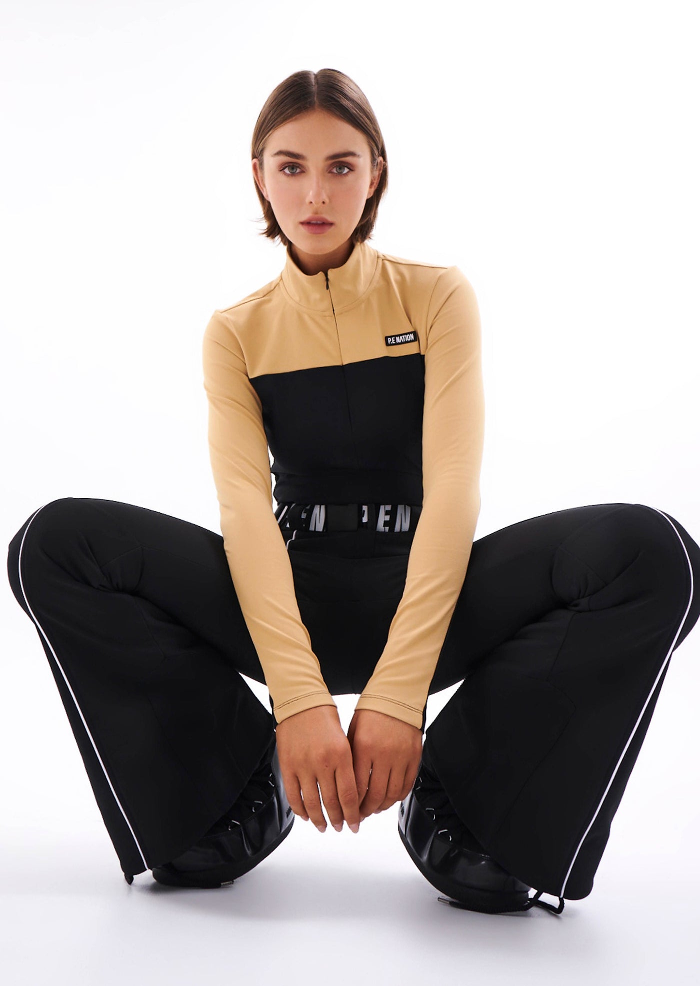 SLALOM BLOCKED LONG SLEEVE TOP IN BLACK