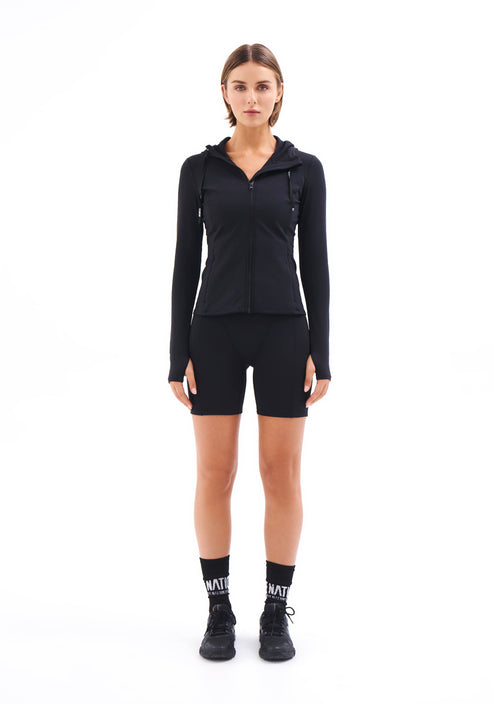 AGILITY TEST JACKET IN BLACK