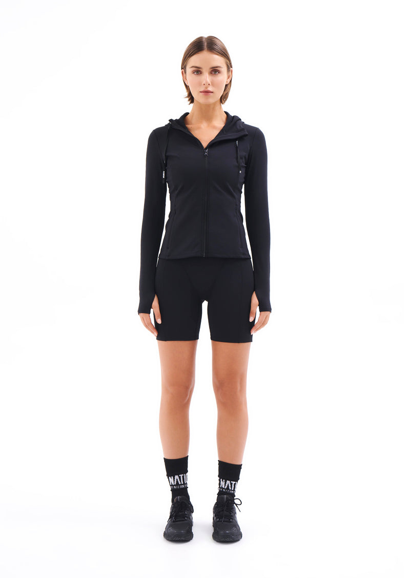 AGILITY TEST JACKET IN BLACK