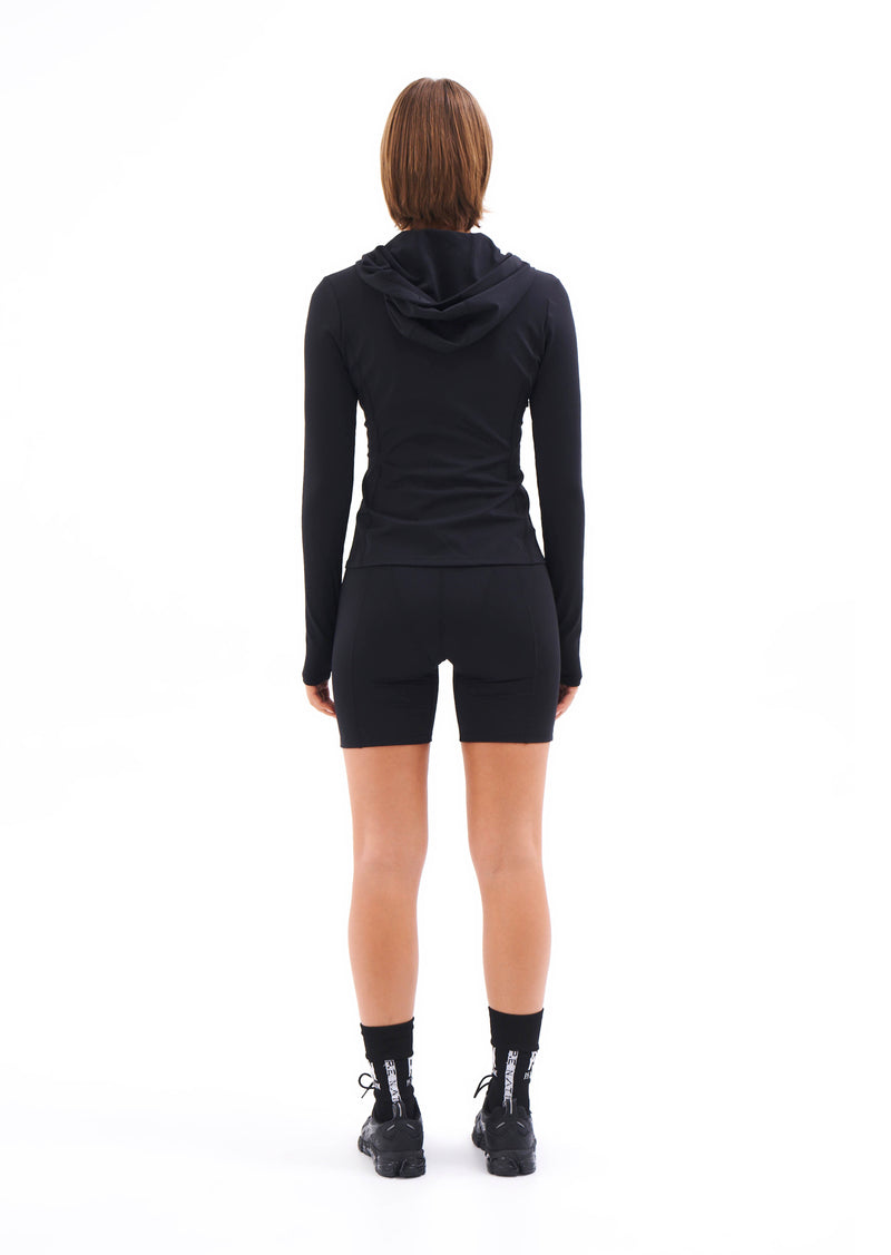 AGILITY TEST JACKET IN BLACK