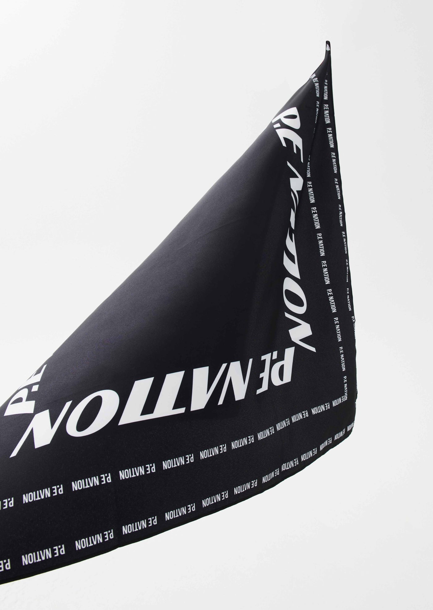 BRONTE SCARF IN MONOCHROME SCARF PRINT