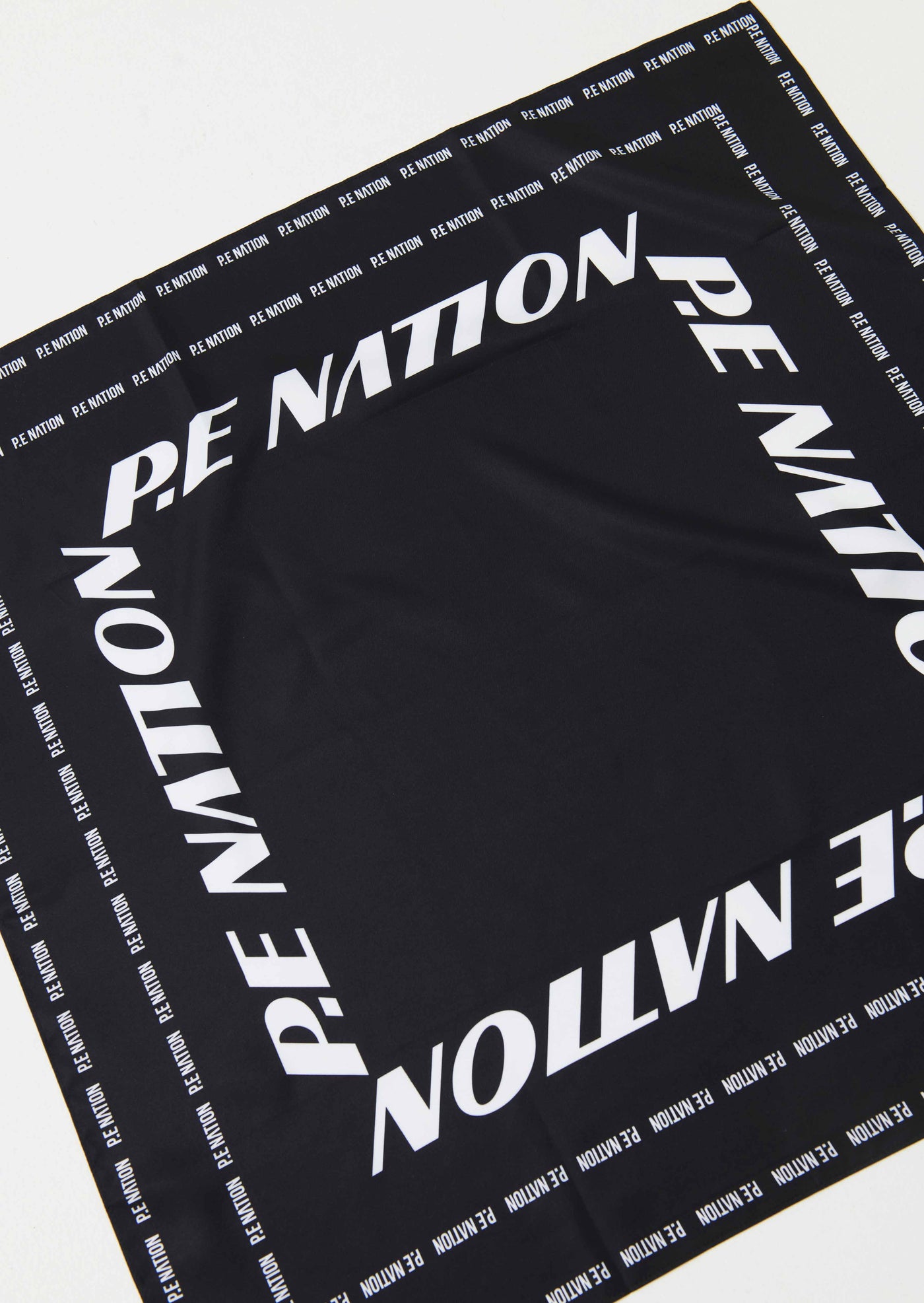 BRONTE SCARF IN MONOCHROME SCARF PRINT