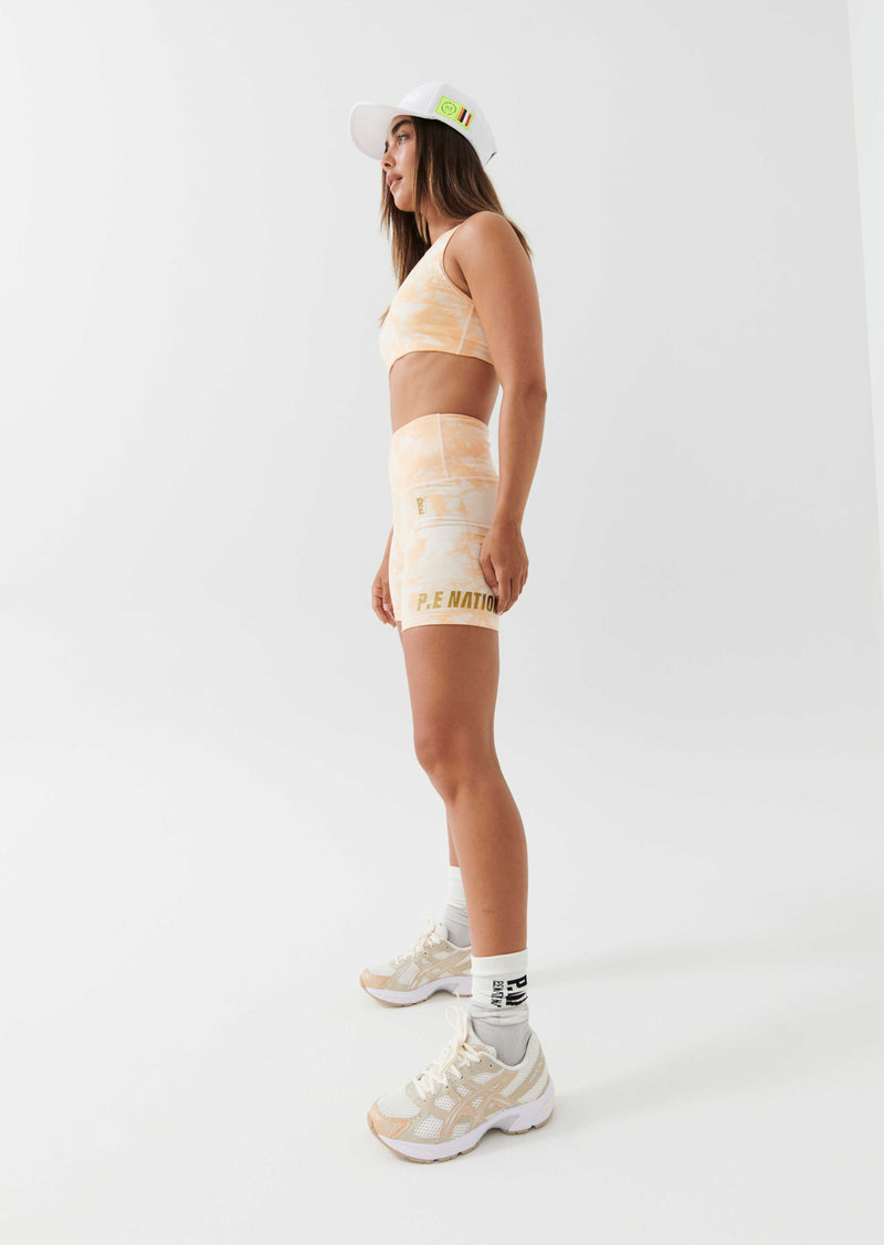 REACT SHORT IN GOLDEN SAND