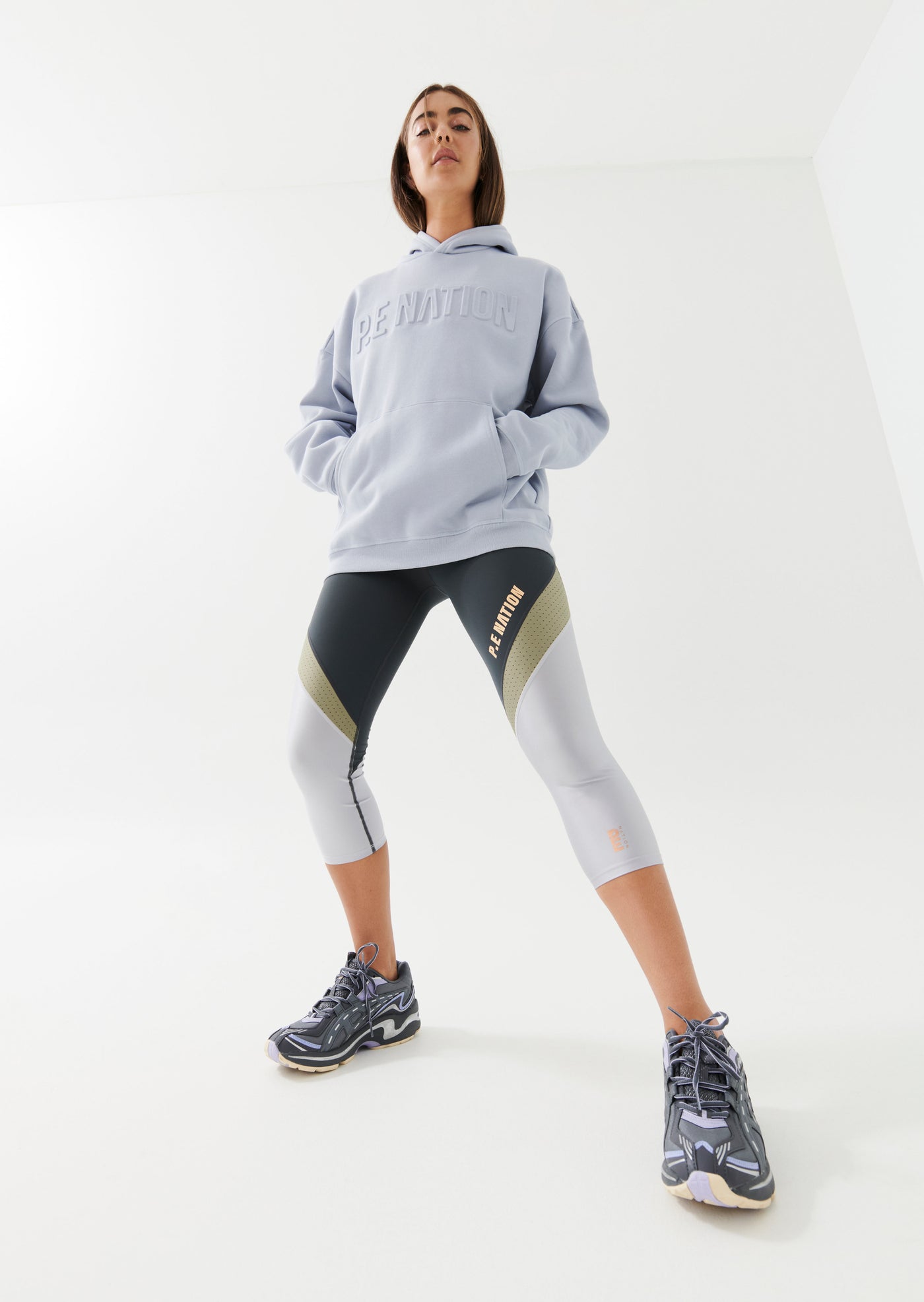 FADEAWAY HOODIE IN GRAY DAWN