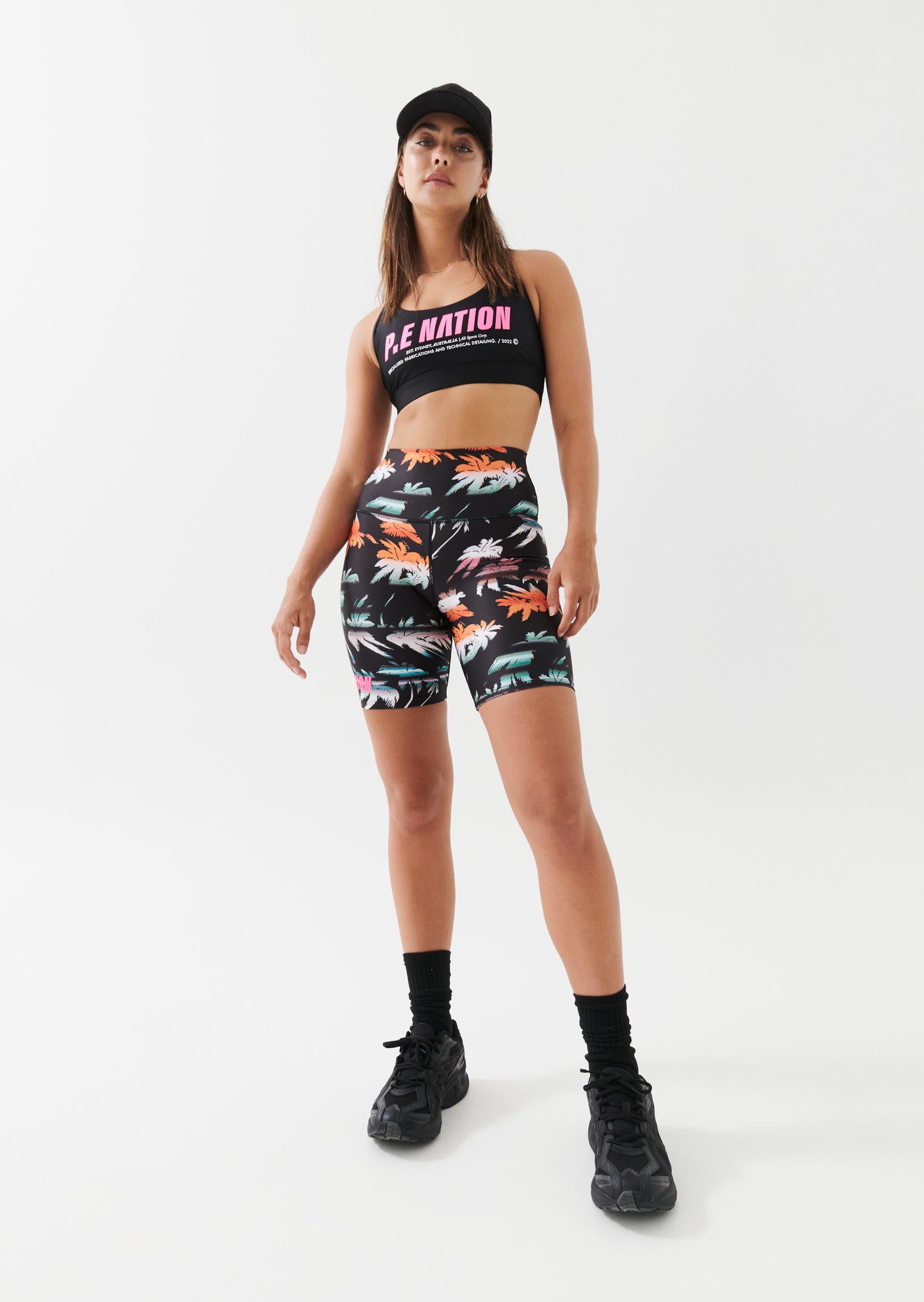 OASIS SHORT IN PALM TREE PRINT