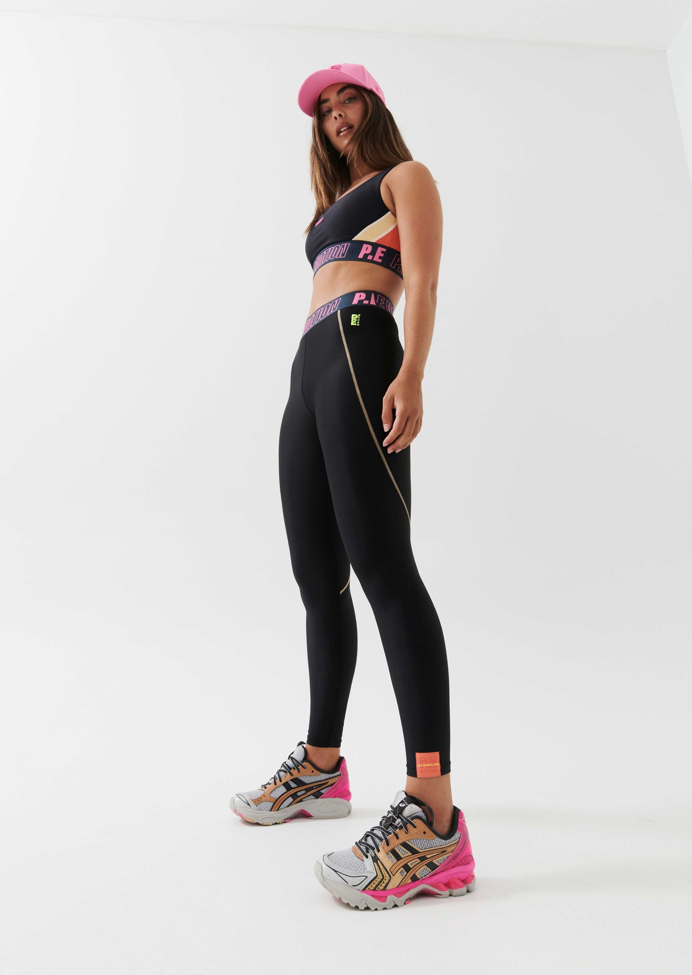 IN PLAY LEGGING IN BLACK