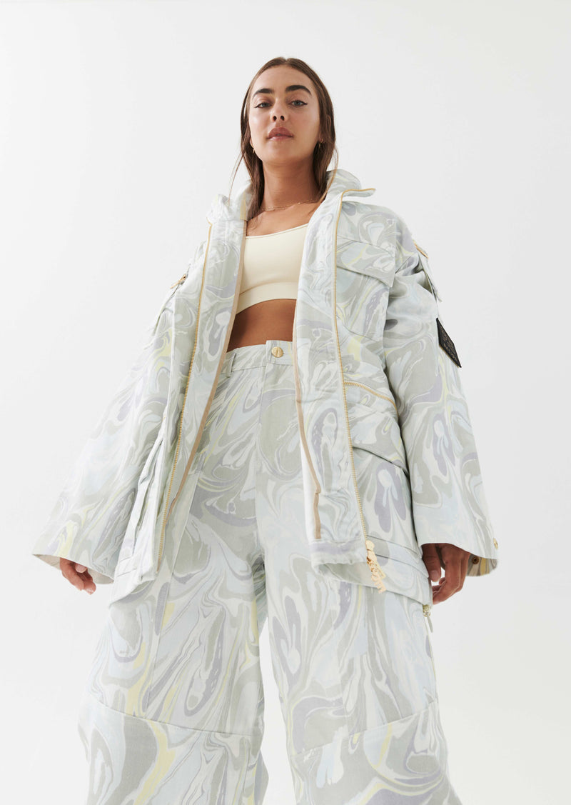 IMMERSIVE JACKET IN MARBLE PRINT