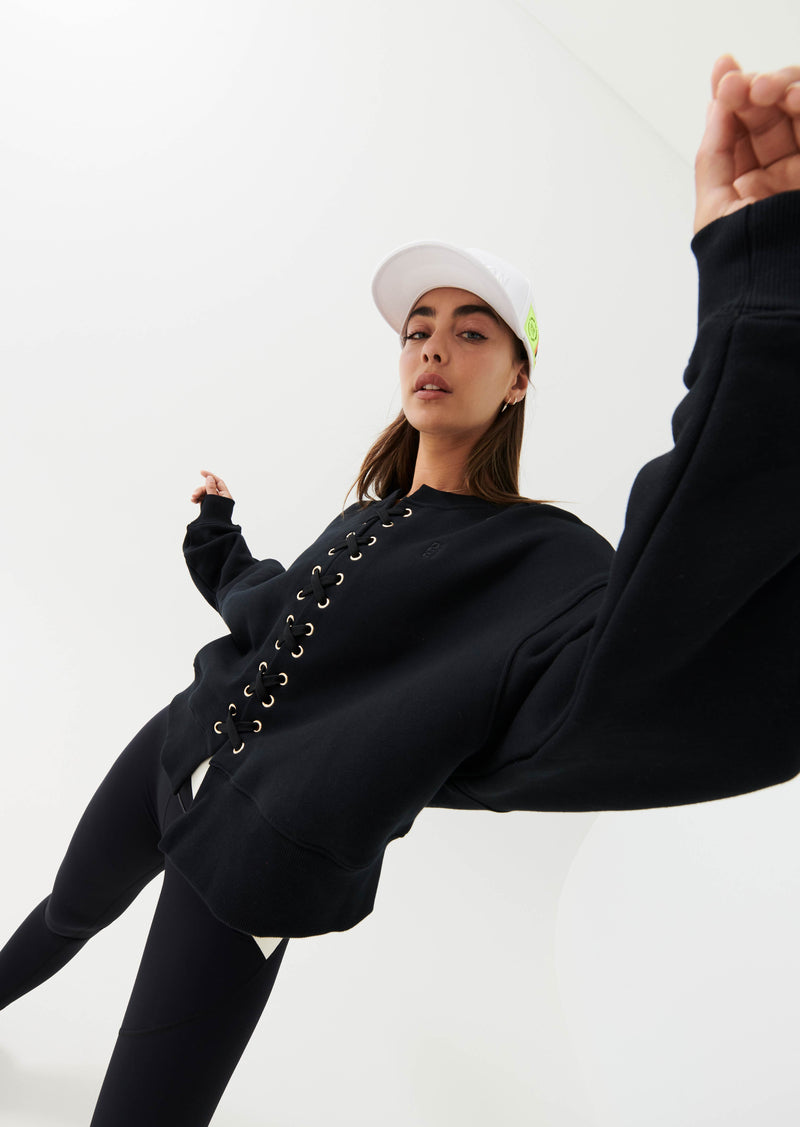 IN PLAY SWEAT IN BLACK