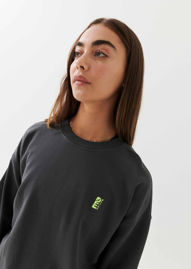 LATITUDE SWEAT IN DARK SHADOW