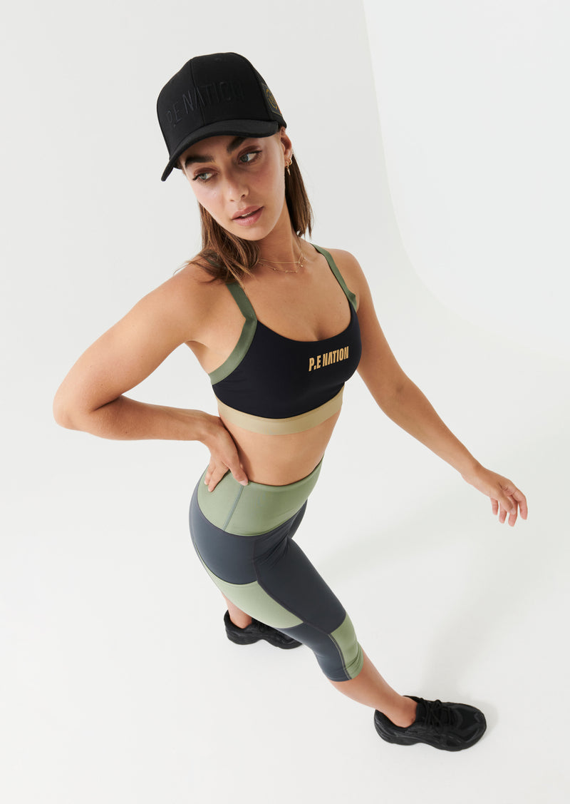 BACK FLIP LEGGING IN CHARCOAL