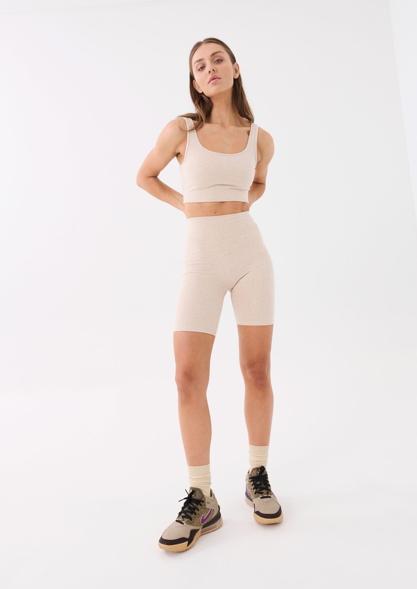 PHASED BIKE SHORT IN WARM GREY MARL