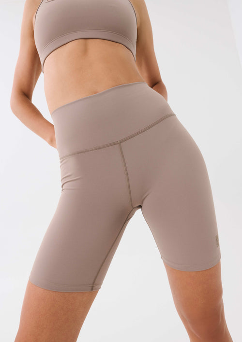 RUDIMENTAL BIKE SHORT IN SILVER MINK