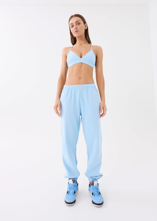 PRIMARY TRACKPANT IN SUMMER SKY