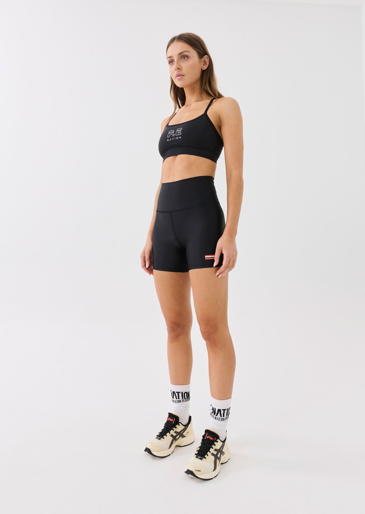 PERSEVERANCE SHORT IN BLACK