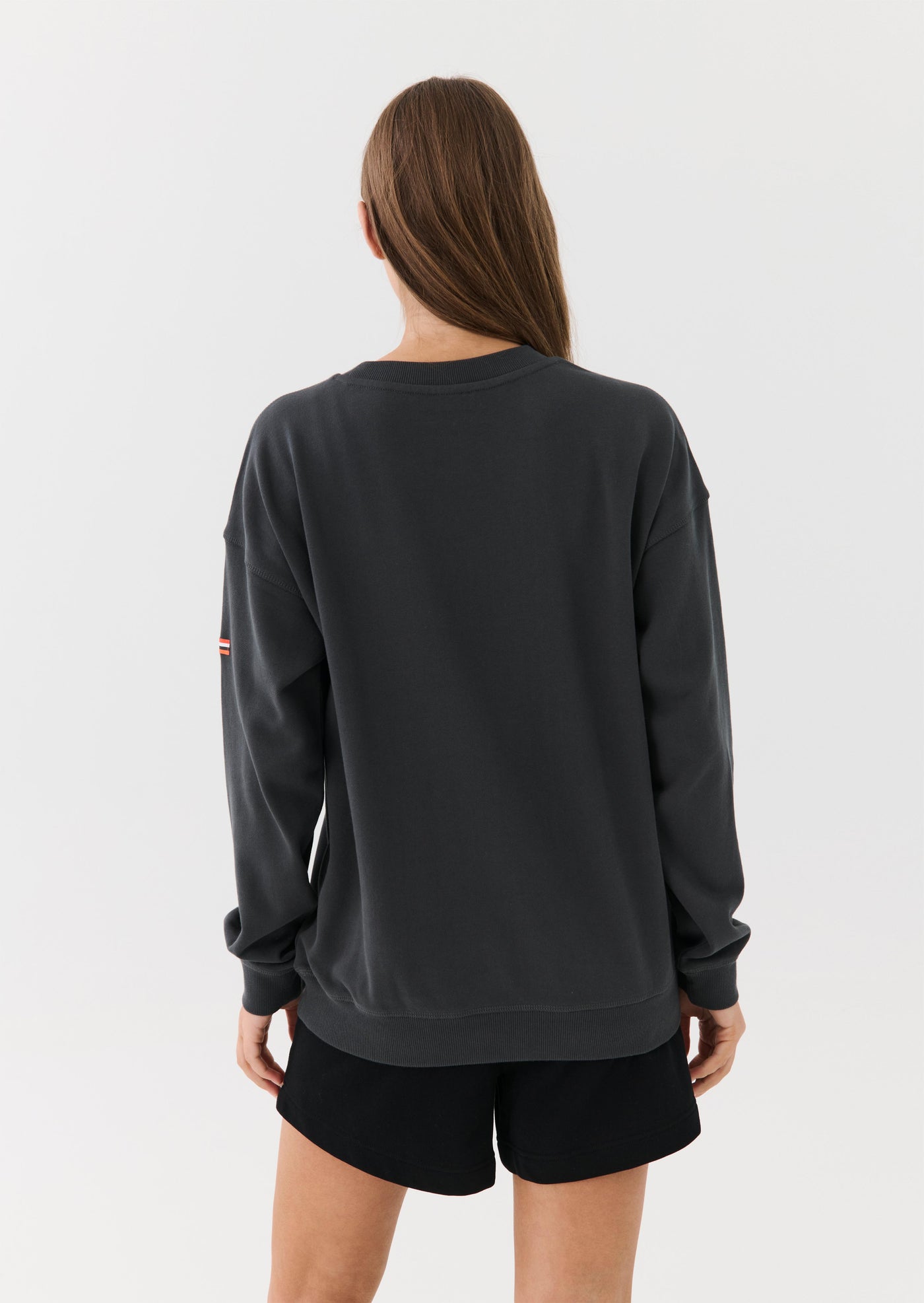 HEADS UP SWEAT IN CHARCOAL