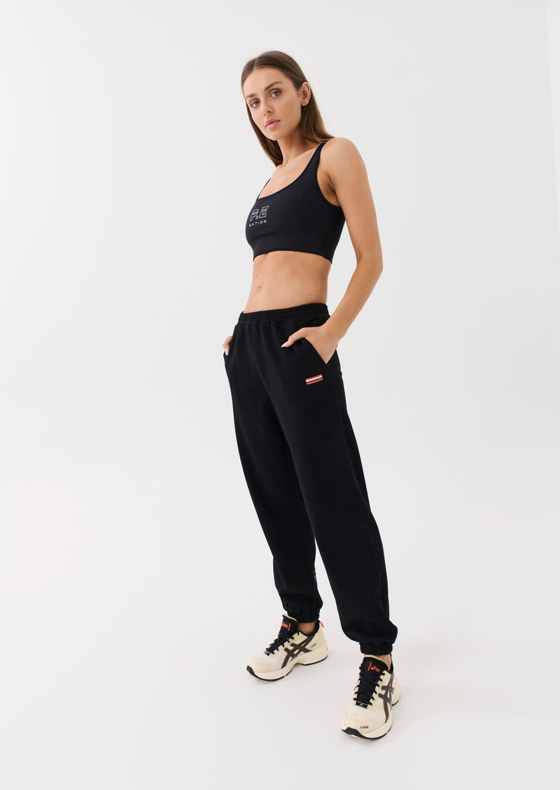 DYNAMIC TRACKPANT IN BLACK