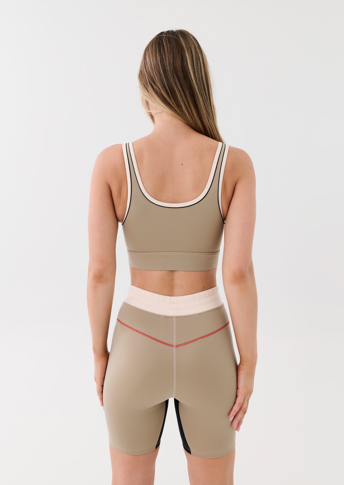 UNDEFEATED SPORTS BRA IN PEARLED IVORY