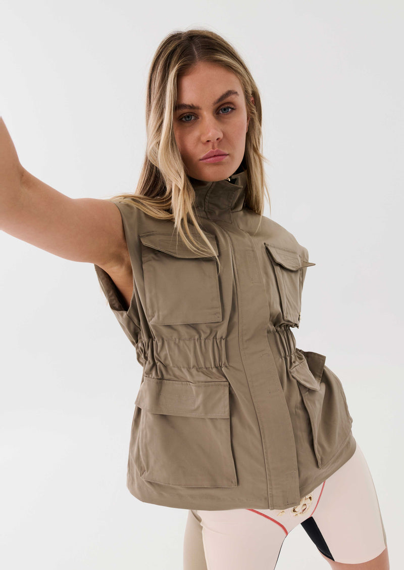 CROSSCOURT JACKET IN SILVER MINK