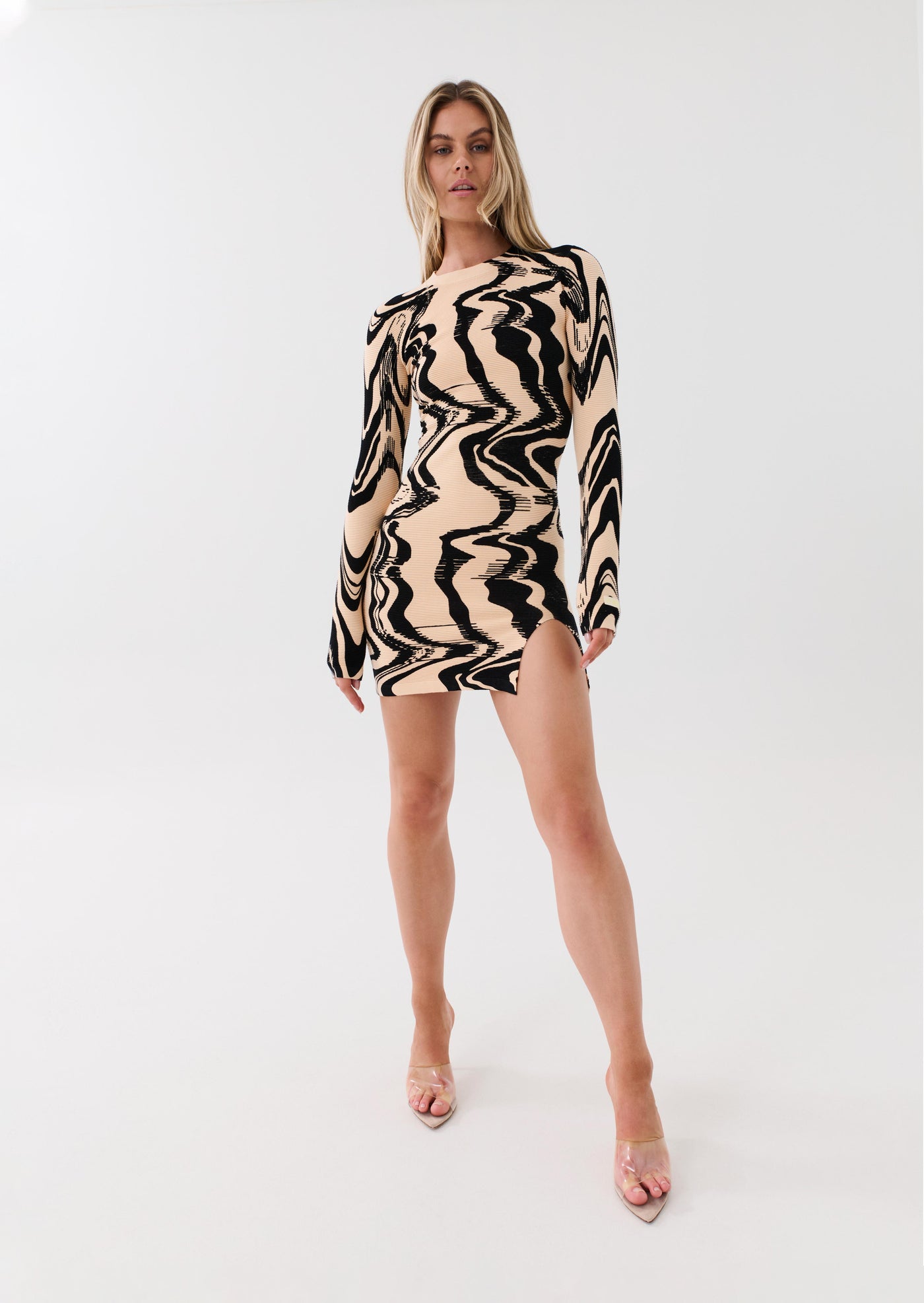 NEW WAVE KNIT DRESS IN LIQUIFY PRINT
