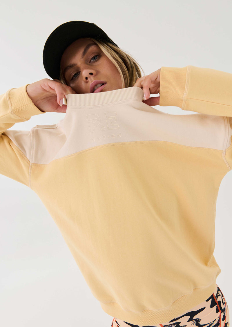 PERPETUAL SWEAT IN APRICOT SHERBET