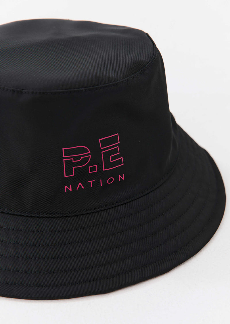 HEADS UP BUCKET HAT IN BLACK