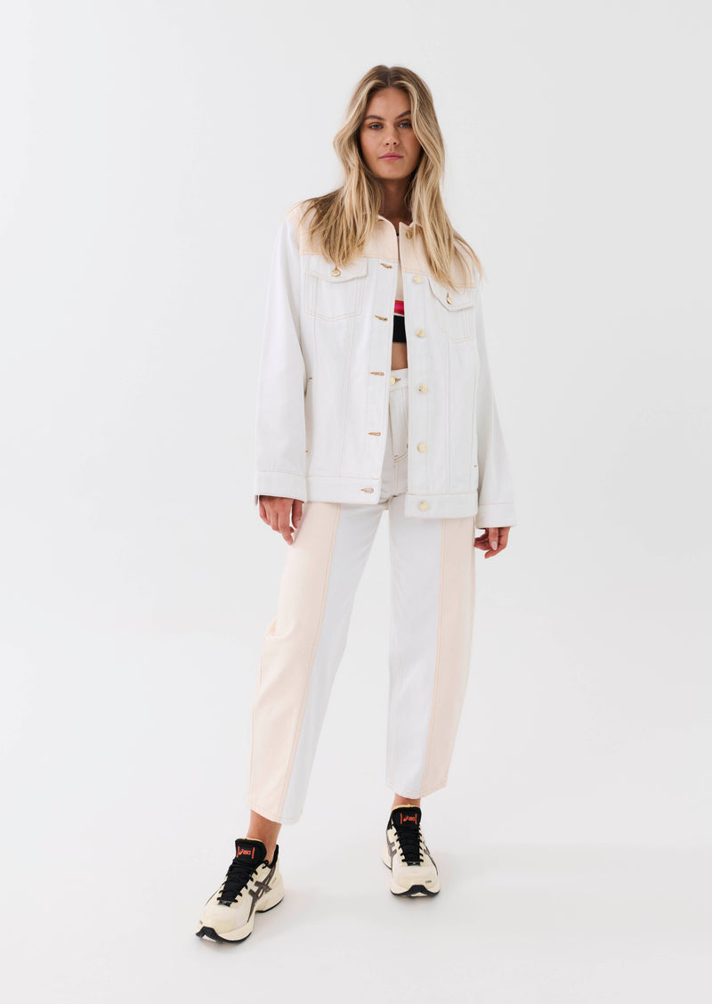 REFRAME JACKET IN WHITE