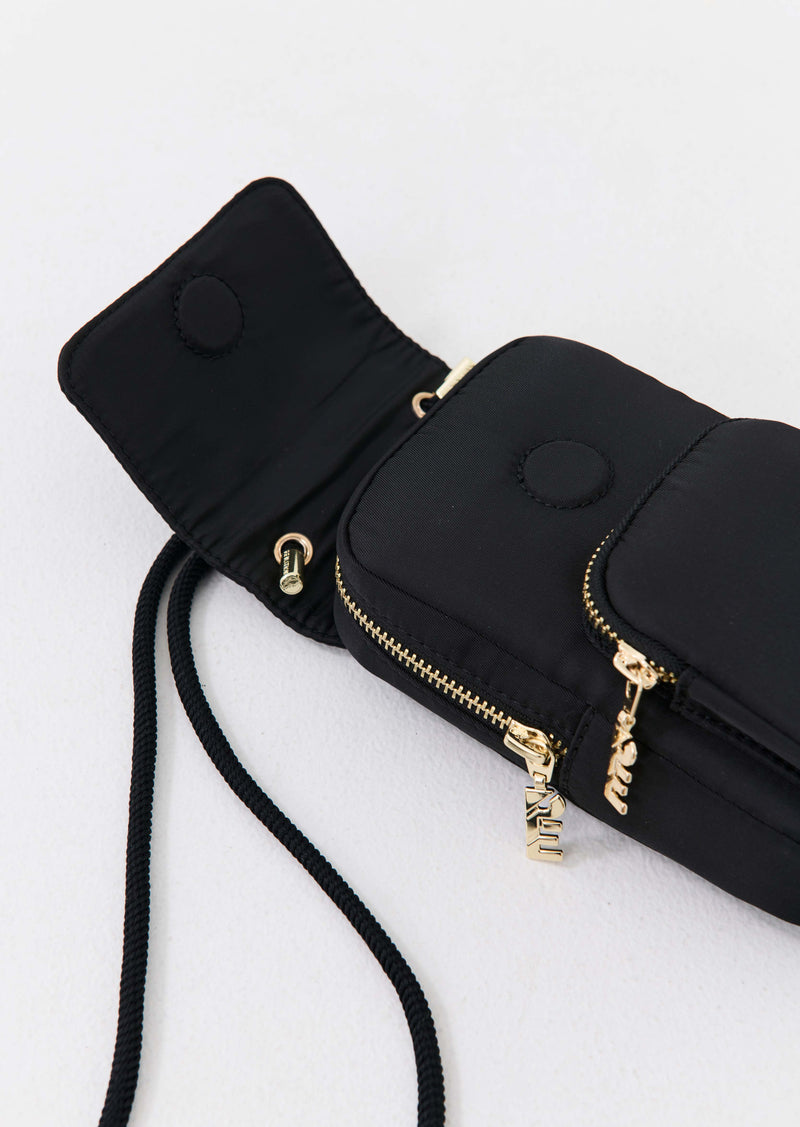 NO RULES POUCH BAG IN BLACK