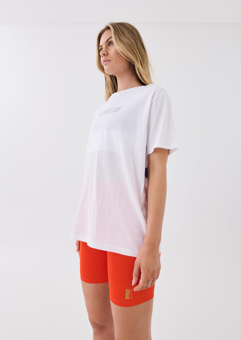KICK ON TEE IN OPTIC WHITE