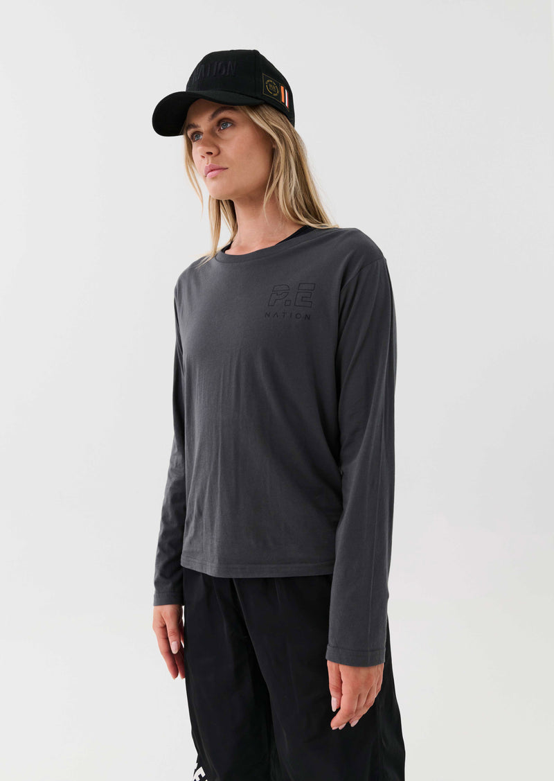 HEADS UP L/S TOP IN CHARCOAL