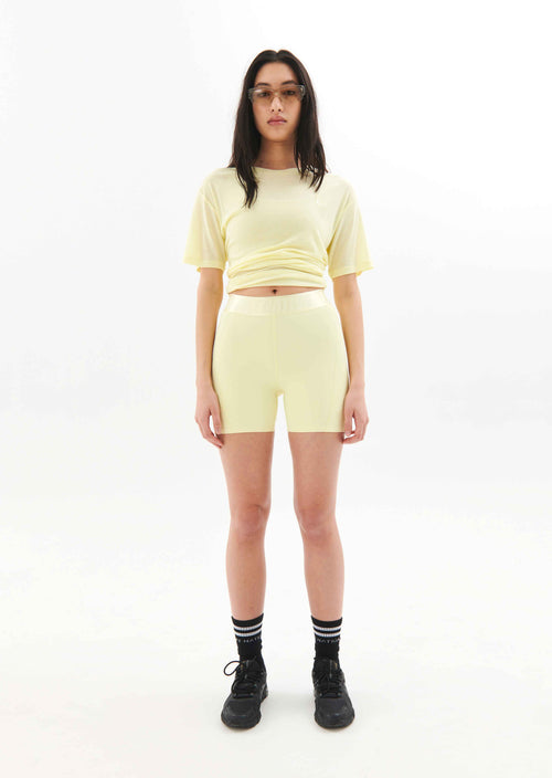 BACKCHECK BIKE SHORT IN WAX YELLOW