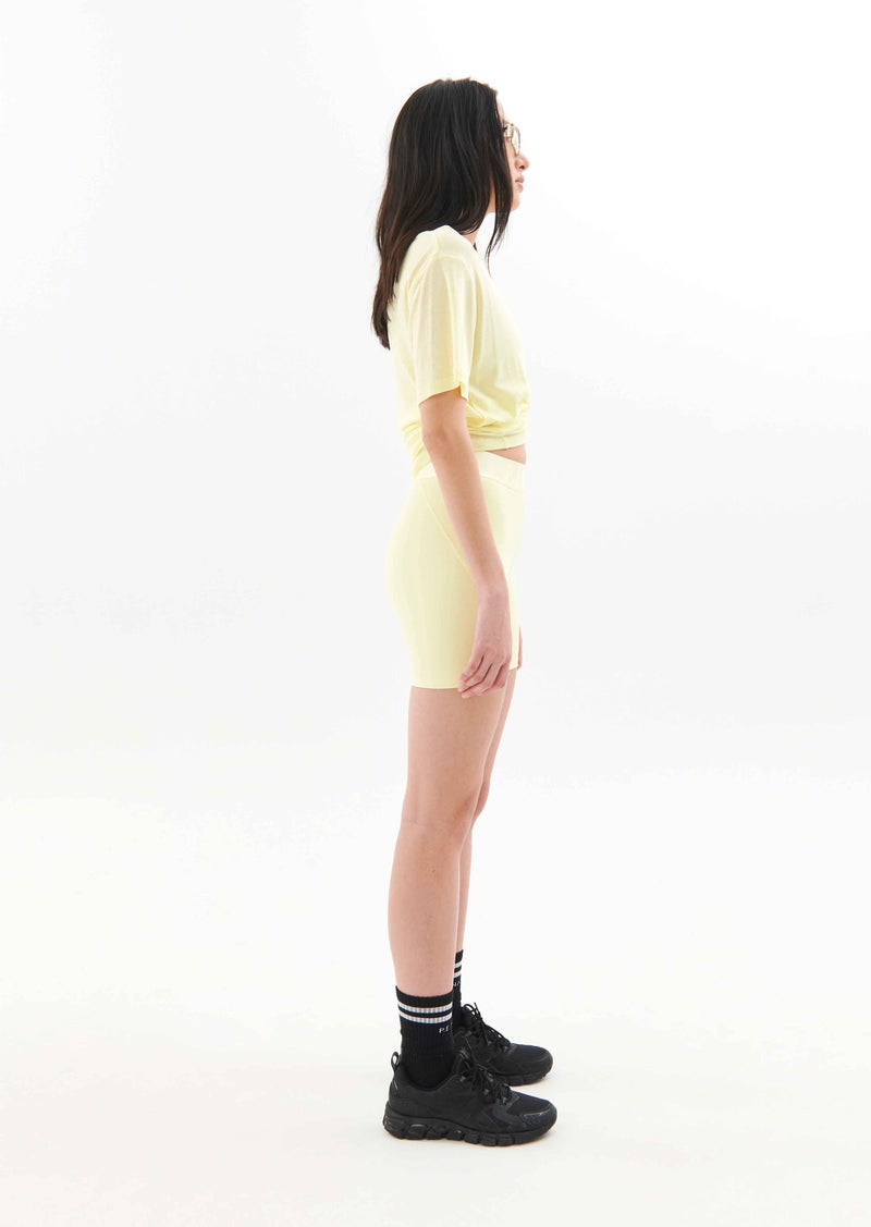 BACKCHECK BIKE SHORT IN WAX YELLOW