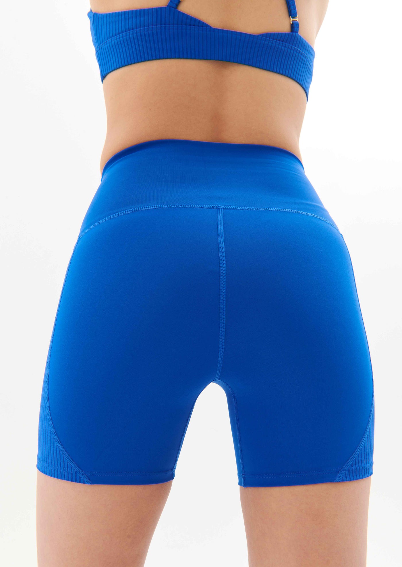 FREE PLAY BIKE SHORT IN ELECTRIC BLUE